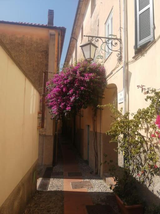 Casa Del Sole Affacciato Sul Mare Apartment Cervo Exterior photo